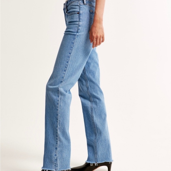 Abercrombie & Fitch Mid Rise 90’s straight jeans - Picture 4 of 7